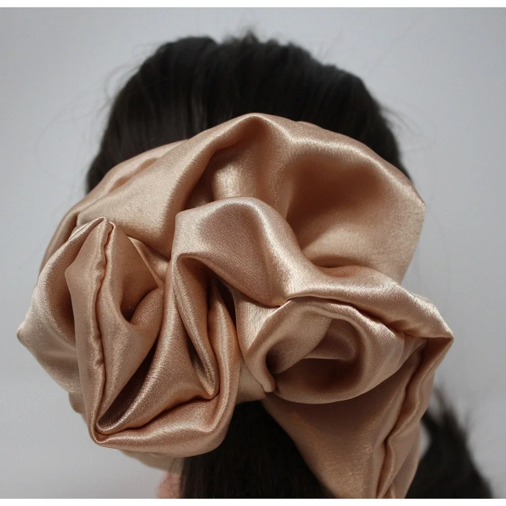Ovaltine Textured Satin 9